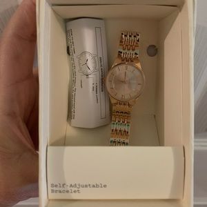 Self Adjustable Bracelet Watch